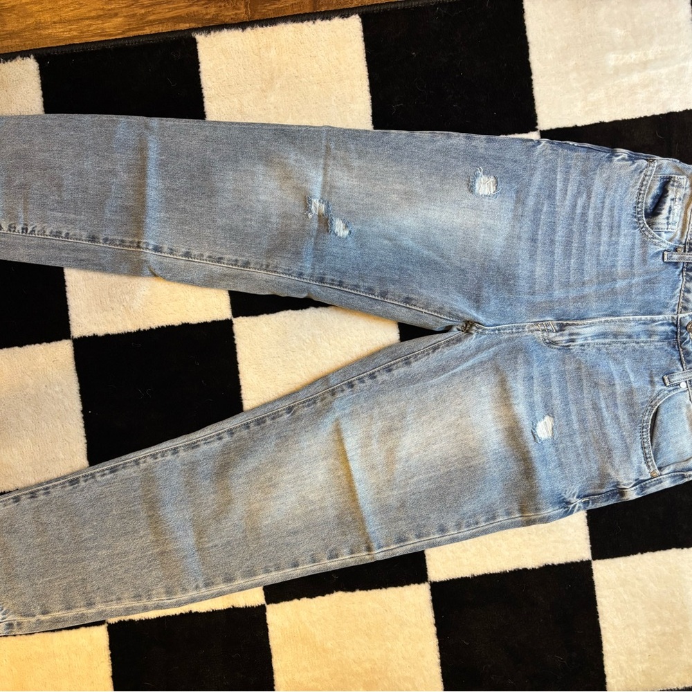 Blue Skinny Jeans with Distressed Details